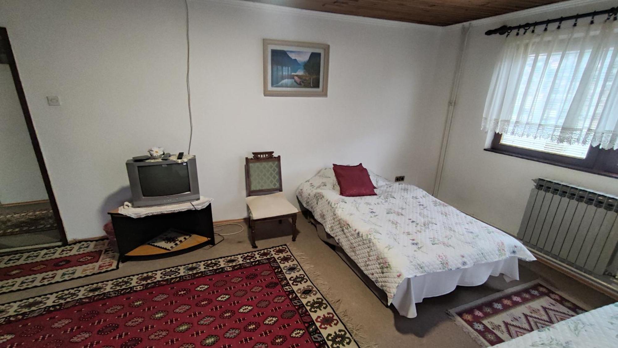 Curovac View Hotel Saraievo Quarto foto