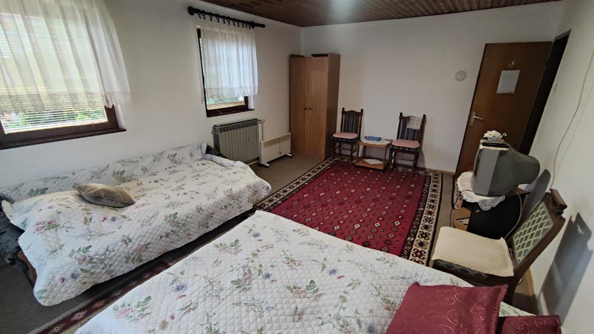 Curovac View Hotel Saraievo Quarto foto