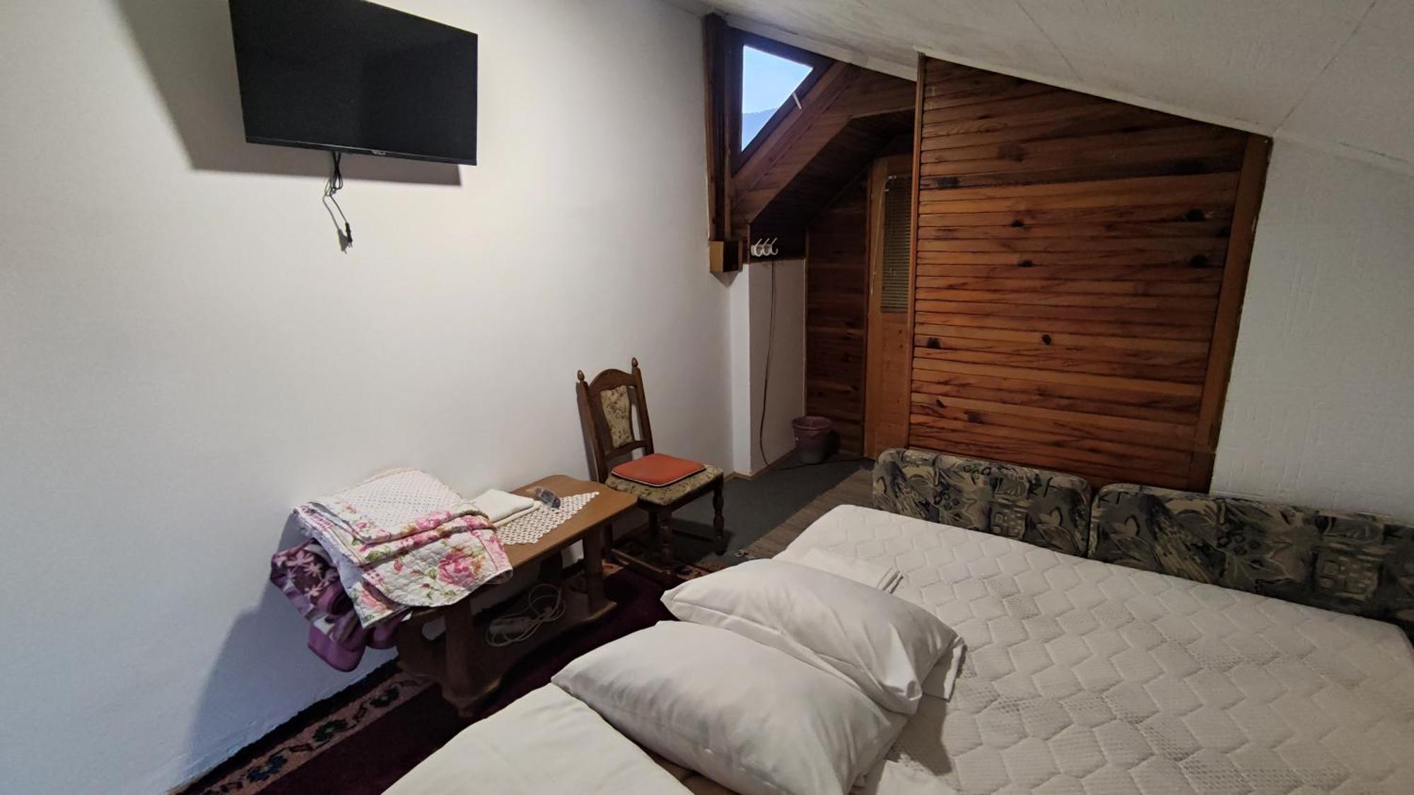 Curovac View Hotel Saraievo Quarto foto